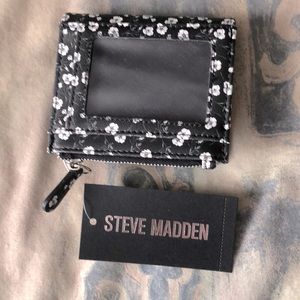 Steve Madden wallet